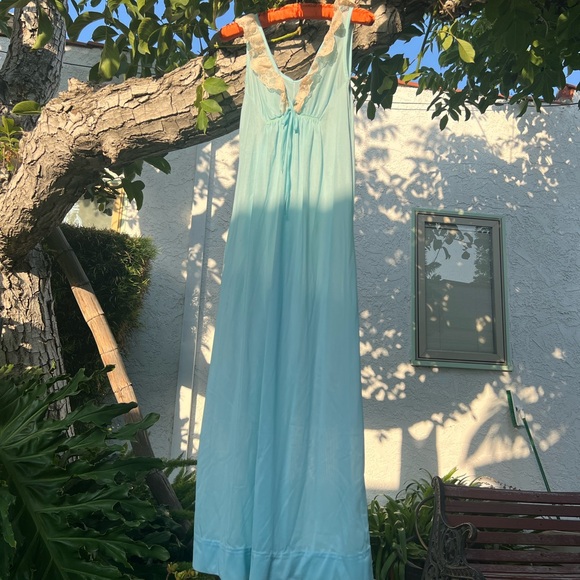 Vtg Baby Blue V-Neck Sleeveless Slip Dress with Floral Lace Neckline | Small - Picture 17 of 17